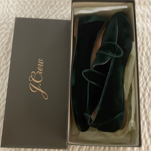 J. Crew Shoes - J. Crew Marie tab loafers in velvet Dark Spruce Size 9 NIB ITEM BD334
